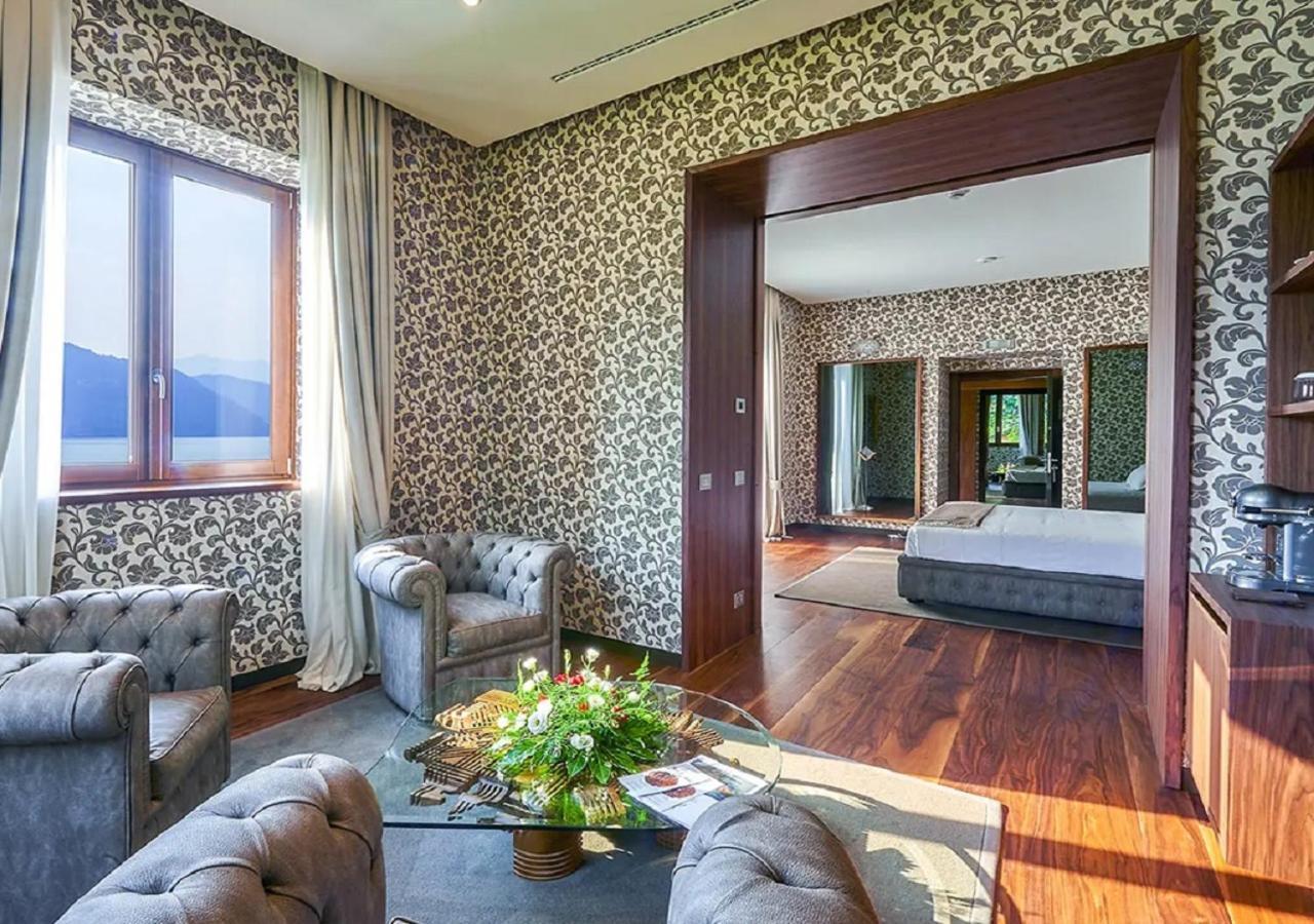 Villa Lario Resort Mandello Mandello del Lario Bagian luar foto