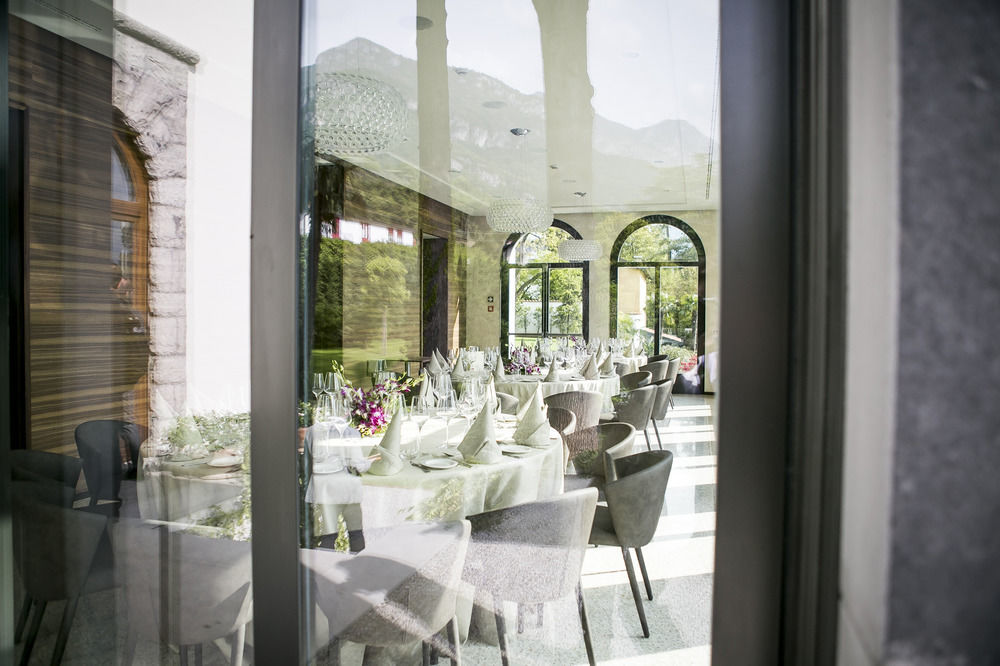 Villa Lario Resort Mandello Mandello del Lario Bagian luar foto